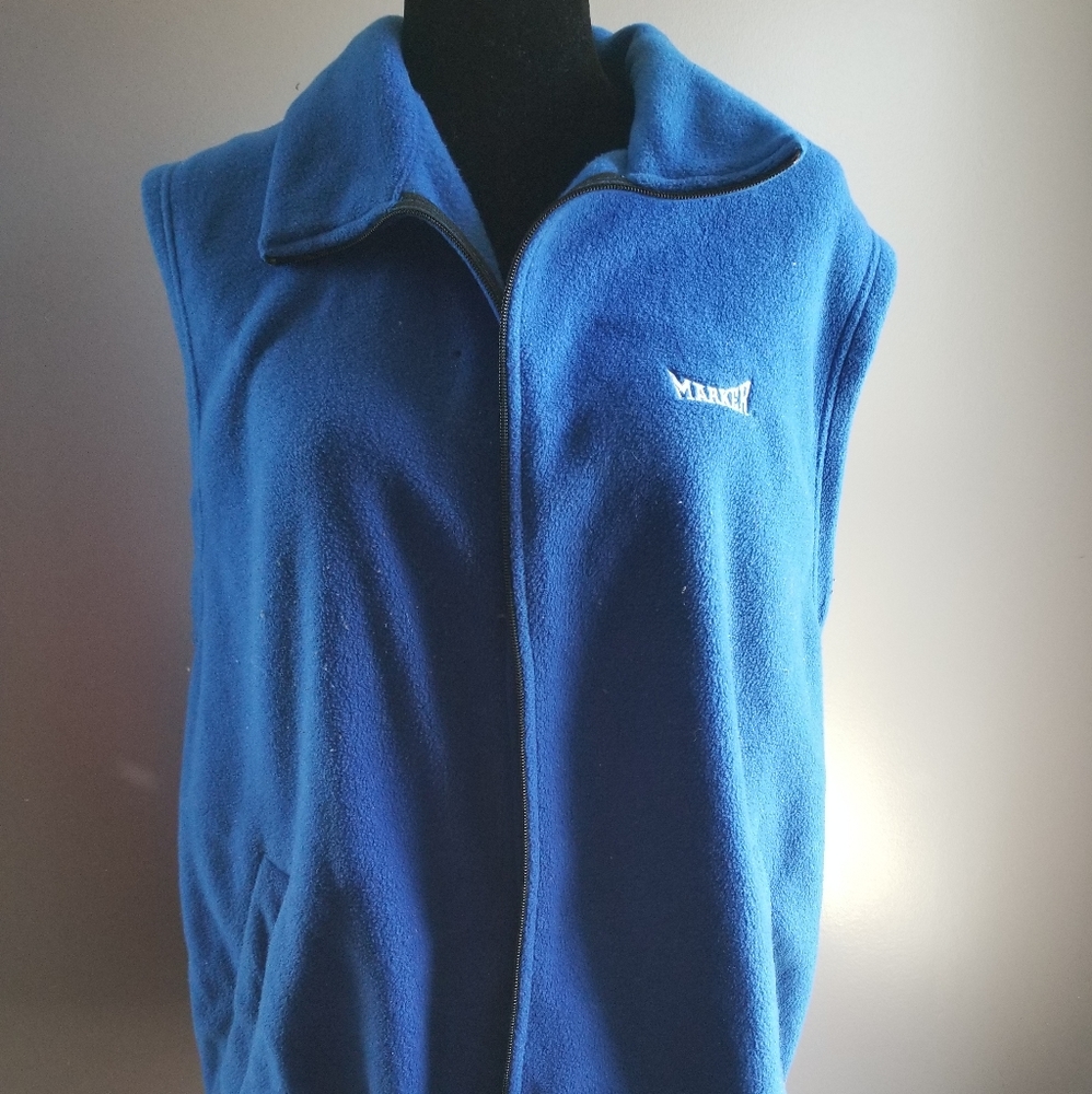 Marker, Gently used flannel vest, size XL